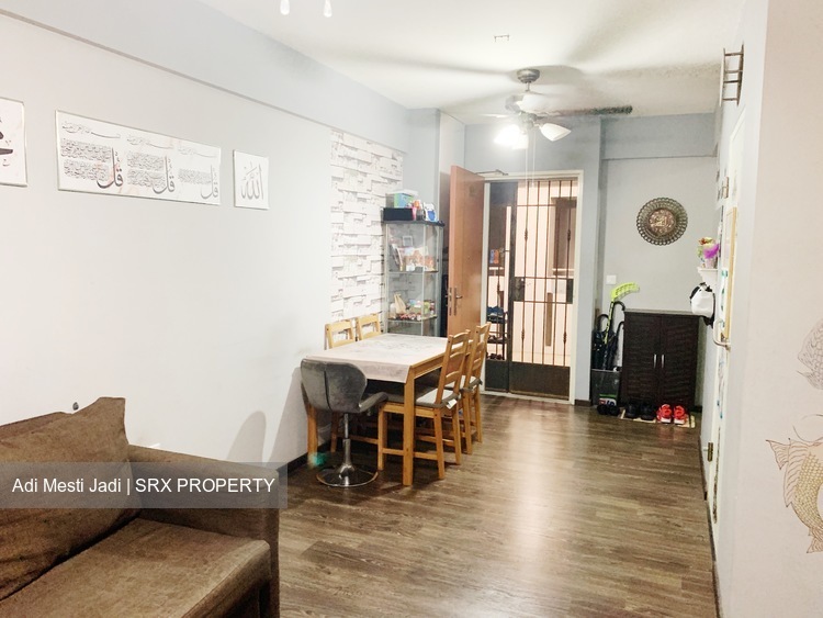 Blk 180B Rivervale Crescent (Sengkang), HDB 2 Rooms #208236021